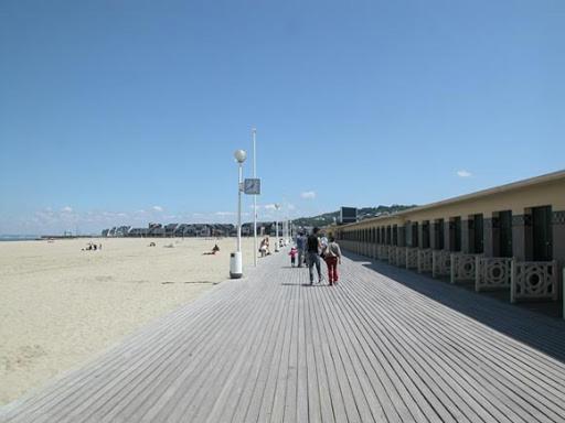 Maison contemporaine Centre DEAUVILLE -  3 NUITS MINIMUM Extérieur photo